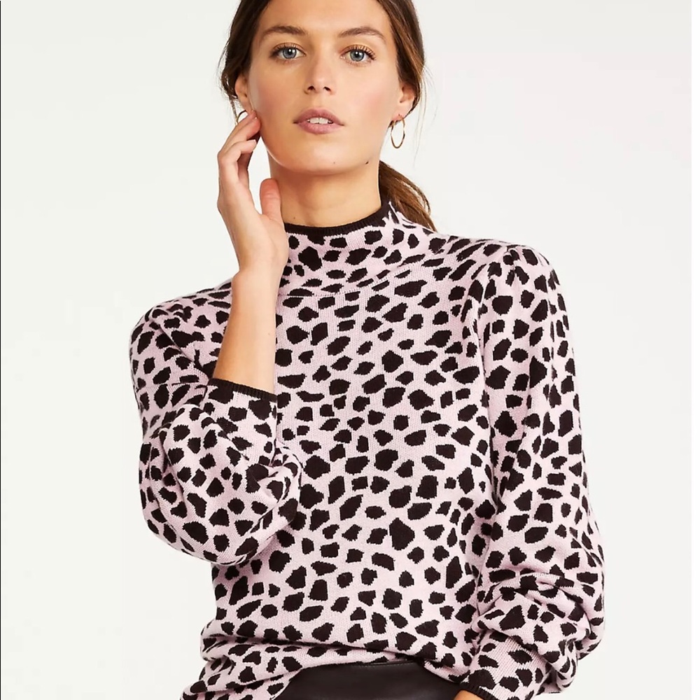 Ann Taylor Pink Animal Print Long Sweater NWT Sz S